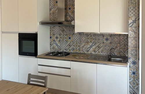 Fiumicino Apartment | Fully Renovated Accomodation