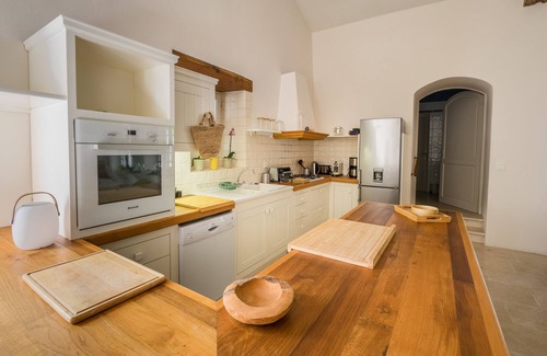 Pons House | Fully renovated farmhouse, swimming pool, 33-hectare estate, 3 terraces
