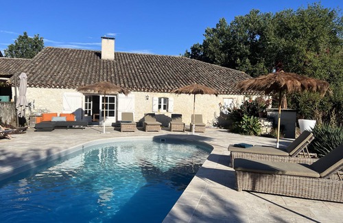Pons House | Fully renovated farmhouse, swimming pool, 33-hectare estate, 3 terraces