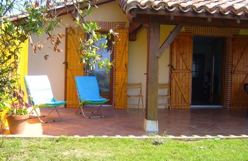 Gimont Cottage | Fully restored cottage, overlooking the Gers countryside and the Pyrenees
