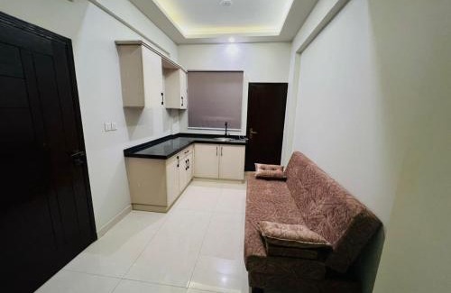 Karachi Apartment | Fully Serviced One-Bed Apartment