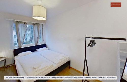 Seebach Apartment | Functional 3BR Stay with Balcony