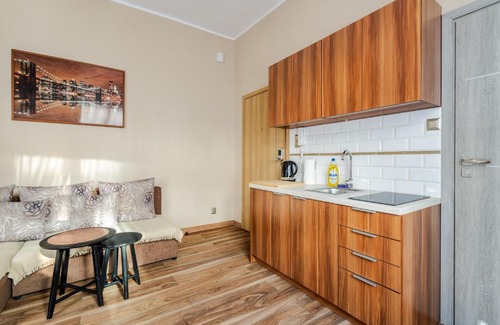 Grunwald Apartment | Functional and Comfortable Very Berry Studios in Poznań by Noclegi Renters