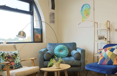 Glebe Apartment | Funky 1BR urban oasis, walk to inner-city amenities