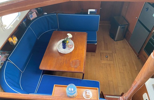 St. Augustine Boat Rental | Funshine - A classic 2-bedroom, 1.5 bath, yacht in delightful St. Augustine.