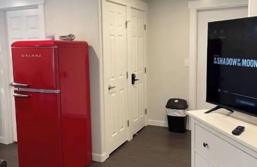 Medford House | Furn 365 private place