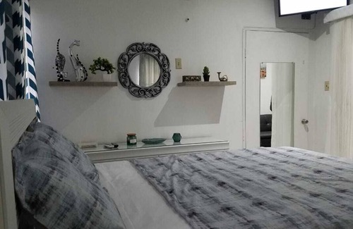 Barbican Apartment | Furnished Apartment