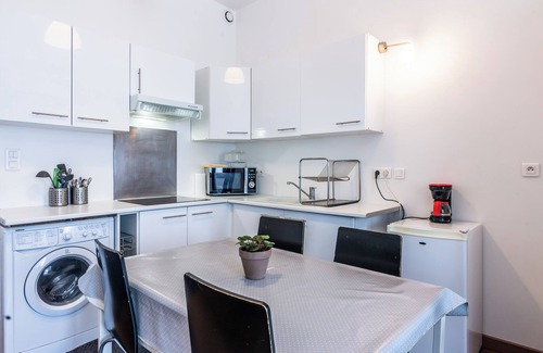 3rd Arrondissement Apartment | Furnished apartment Lyon 3ème for 4 people