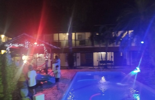 Campo Alegre Apartment | Furnished sauna and swimming pool flats near Parque Nacional and Penedo