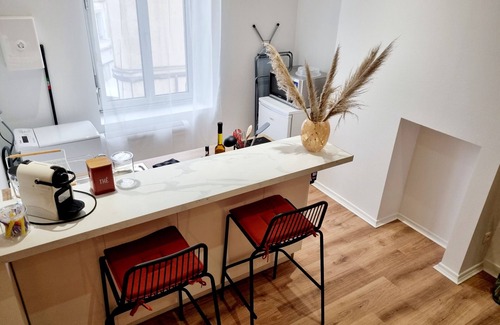 Jarnac Apartment | Furnished with holm oak, duplex equipped with every comfort