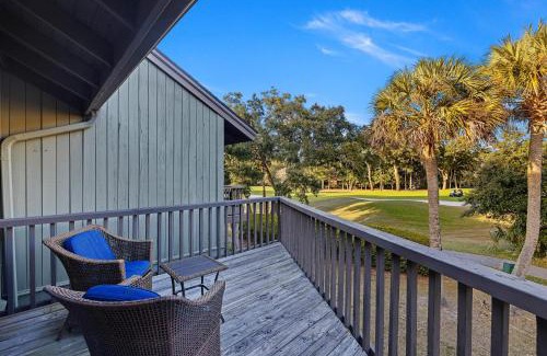 West Beach Village House | FWO1381: 1381 Fairway Oaks