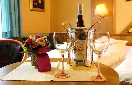 Kamp-Bornhofen Hotel | Gästehaus Hotel Rheingraf