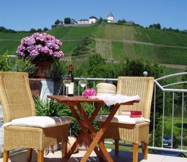 Punderich Apartment | Gästehaus Simonis