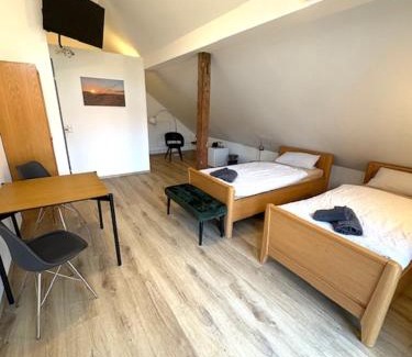 Peine House | Gästezimmer Almelings Hof