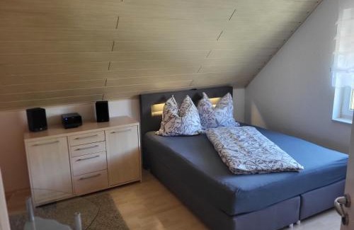 Ziltendorf House | Gästezimmer im bewohnten EFH mit Pool und Garten