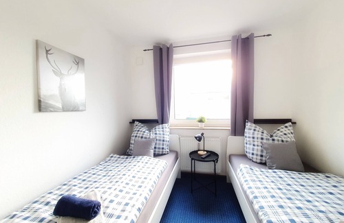 Wolfsburg House | Gästezimmer Kreuzheide