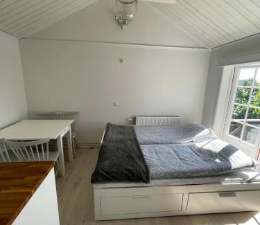 Drottningholm House | Gästhus med utsikt över Drottningholms slott