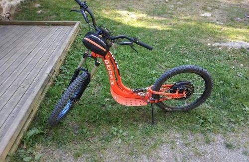 Chalmazel-Jeansagniere House | Gîte à CHALMAZEL équipé, dans hameau calme