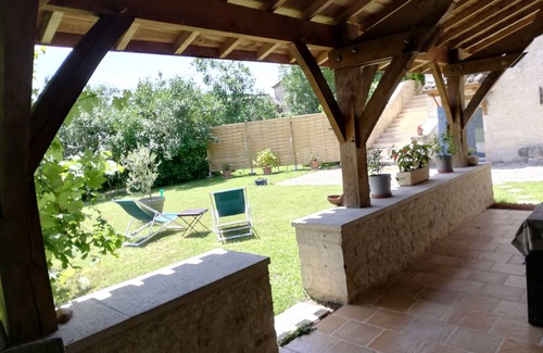 Lalbenque House | Gîte à la Campagne Près de Cahors