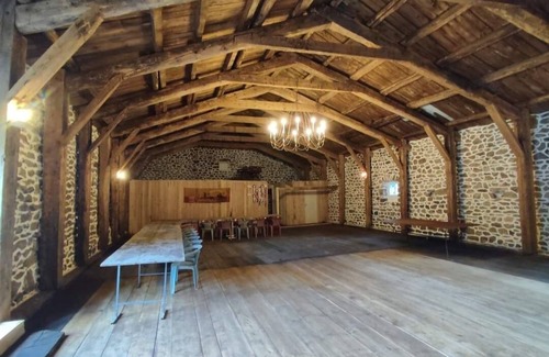 Mazan-l'Abbaye House | Gîte Américain