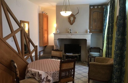 Choloy-Menillot House | Gîte Choloy-Ménillot, 2 pièces, 2 personnes - FR-1-584-12