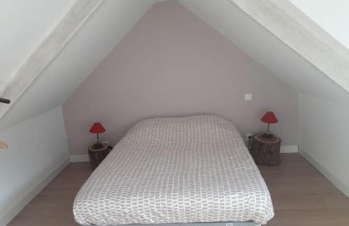 Binic-Etables-sur-Mer House | Gîte dans un écrin de verdure 3 mn mer
