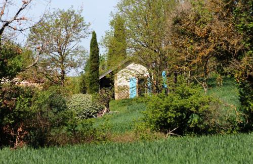 Lisle-sur-Tarn Apartment | GÎTE Dar Kayla