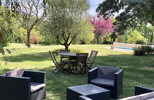 Foulayronnes House | Gîte de Campagne Chic et zen