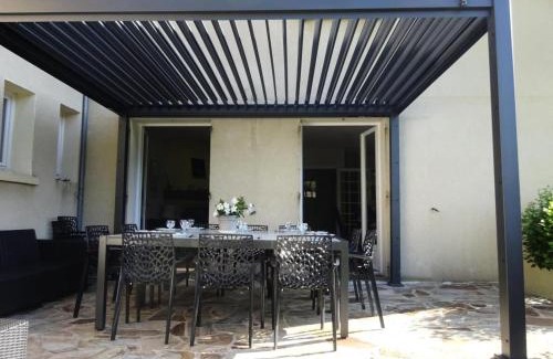 Monceaux-sur-Dordogne Apartment | Gîte de France Les saulieres 3 épis - Gîte de France 10 personnes MAE-1323