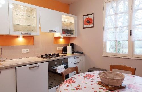 Vicheres House | Gîte familial avec jardin, billard, vélos, et cheminée, au cœur du parc naturel du Perche. - FR-1-581-91