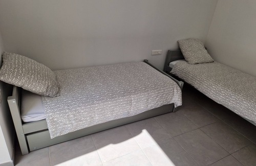 Le Cloitre-Saint-Thegonnec Hotel | Gîte d'étape du Cragou - OSTAL