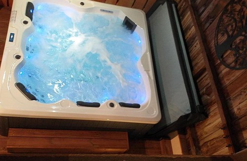 La Force House | Gîte jacuzzi La Libellule en Périgord