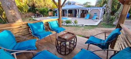 Sainte-Rose Apartment | Gîte Kaz à Topaze, piscine, jardin tropical