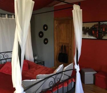 Carlsbourg House | Gîte "L'échappée amoureuse et féérique"