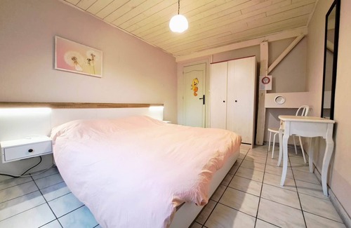 Saint-Pierre-de-Buzet Other | Gîte “Les Tamaris”