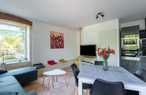 Varzay Apartment | Gîte Luludine Situé Entre Saintes et Royan