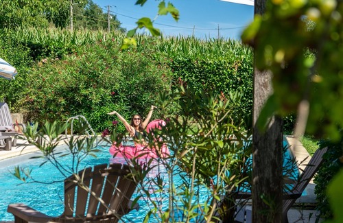Soueich Apartment | Gîte Pyrénées Les Trois Montagnes Sarousse