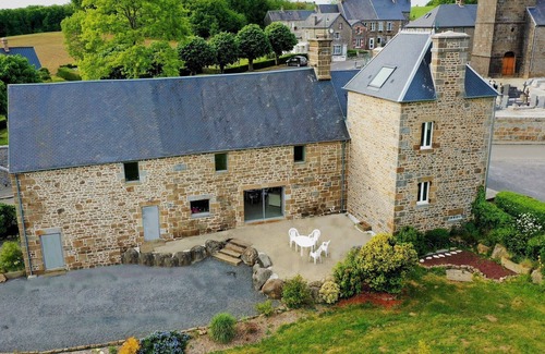 Saint-Michel-de-Montjoie House | Gîte Sur la route du Mont 3 épis - Saint Michel de Montjoie