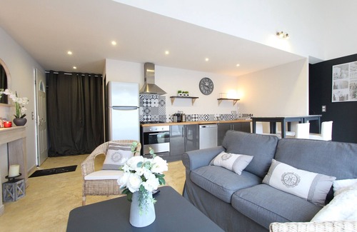 Beaumes-de-Venise House | Gîte sous le figuier 3 * 2/4 persons SPA