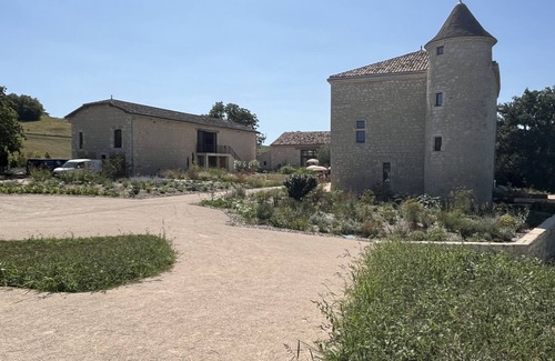 Saint-Creac Cottage | Gîte studio de charme terrasse et piscine