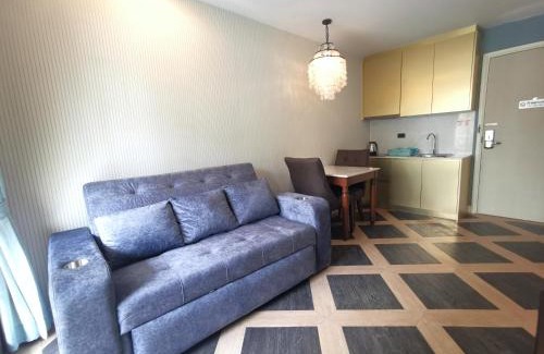 Bang Bua Thong Apartment | G63 Pool access room Espana Condo Resort Pattaya