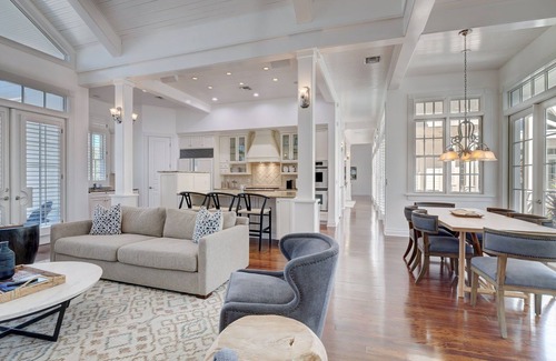 Aqualane Shores House | Gables by the Sea - Naples, FL
