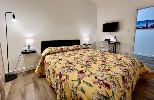 Carpenedo Apartment | Gabriel House - parking and station