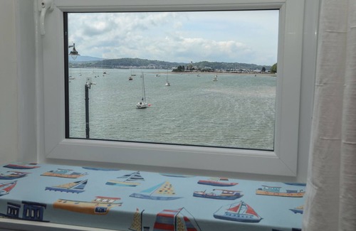 Beaumaris Cottage | GADLYS HOUSE - BEAU VIEW, family friendly in Beaumaris