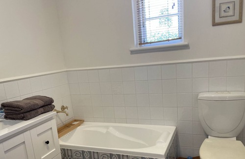 Goolwa House | Gainsborough Cottage