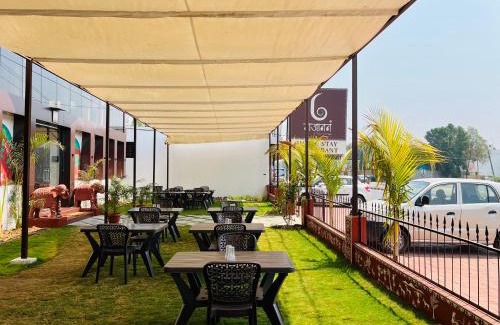 Rajpipla Hotel | Gajanan Hotel