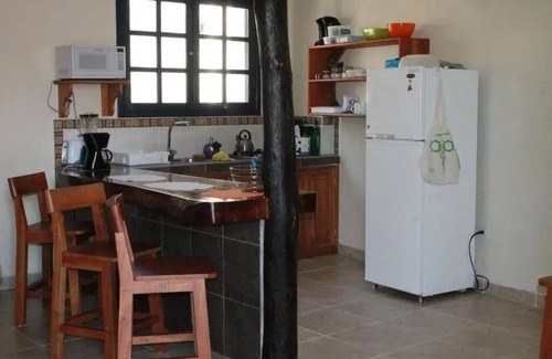 Bahia de la Academia Cottage | Galapagos Cottages - One-Bedroom Housen