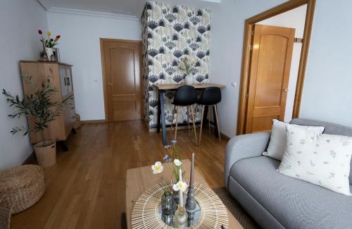 Distrito Centro-Casco-Antiguo Apartment | Galarza Suite