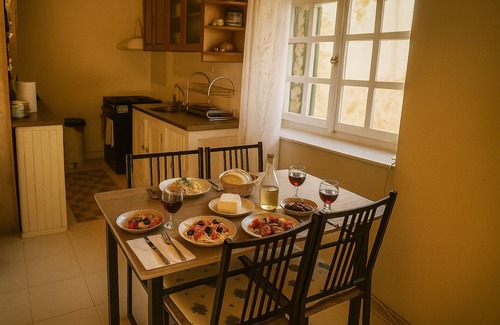 Koutsi Cottage | Galaxy Cottage | Stone House in Quiet Setting