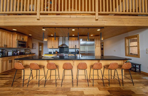 Brian Head Cabin | #GalindoGetaway3.0 Modern Mountain Estate